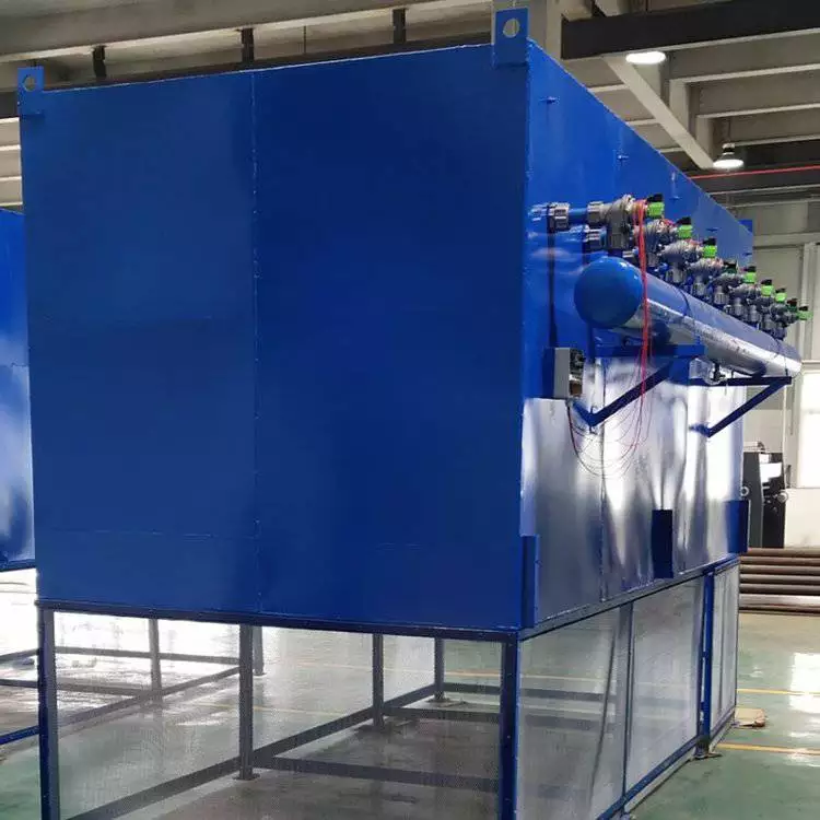 高爐鼓風(fēng)機(jī)進(jìn)氣口配套自潔式空氣過濾器
