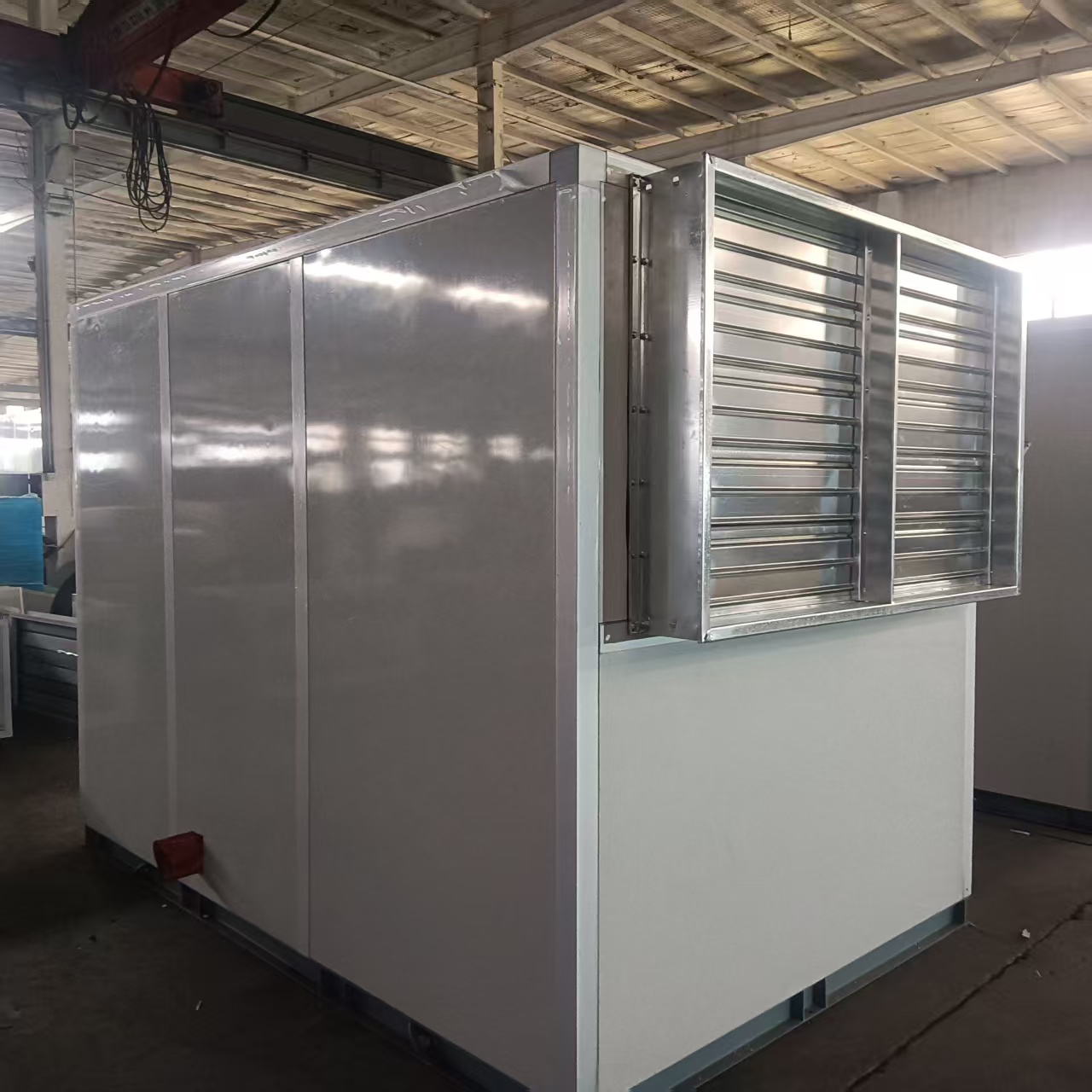 自潔式空氣凈化設(shè)備