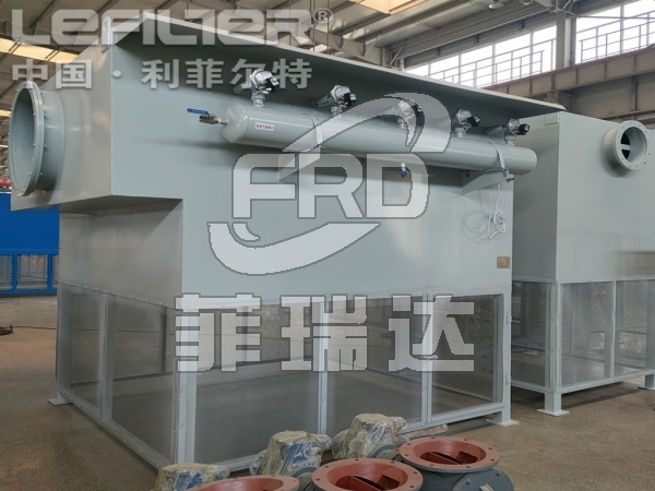 高爐鼓風(fēng)機(jī)前置 自潔式空氣過(guò)濾器 處理風(fēng)量24000m3/h